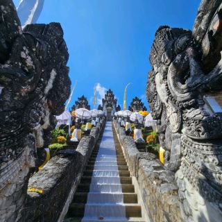 Pura Lempuyang Bali
