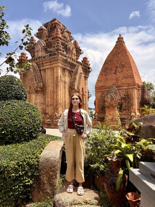 ポー・ナガル・チャム塔探訪：ニャチャンの古代遺産への旅🛕✨ | Trip