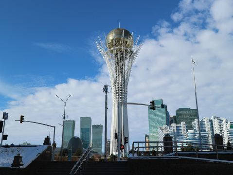 カザフスタン】近未来都市アスタナを散策🇰🇿 | Trip.com アスタナ