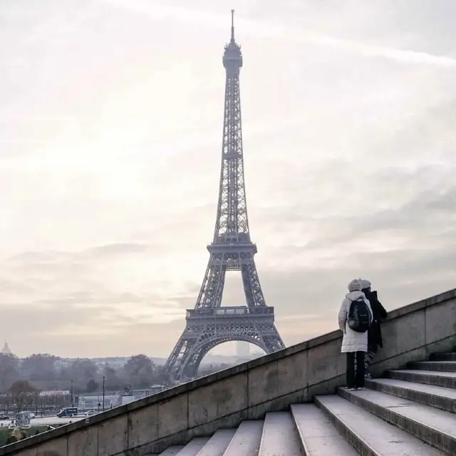 Eiffel Elegance: Sunset Soirées at Paris