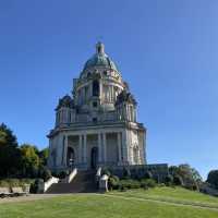 Nature's Canvas: A Tranquil Day at Lancaster 