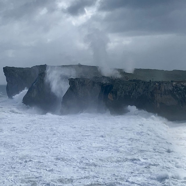 A Coastal Adventure at Bufones de Pría 🌊