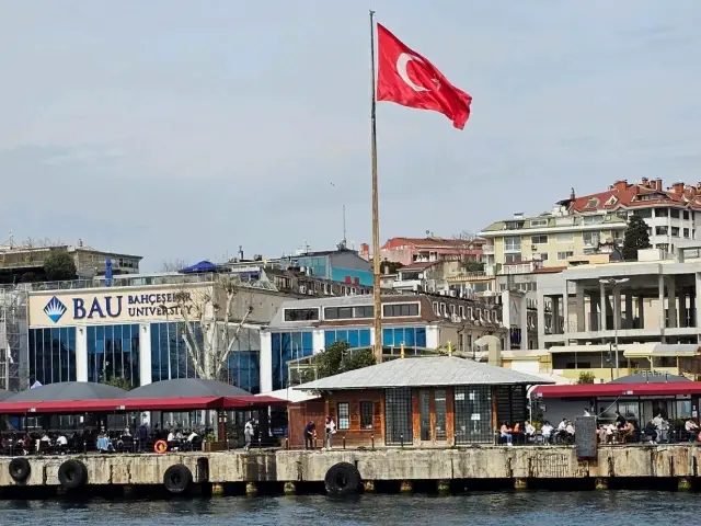 博斯普魯斯海峽遊船體驗，游走歐亞大陸的藍色旅程