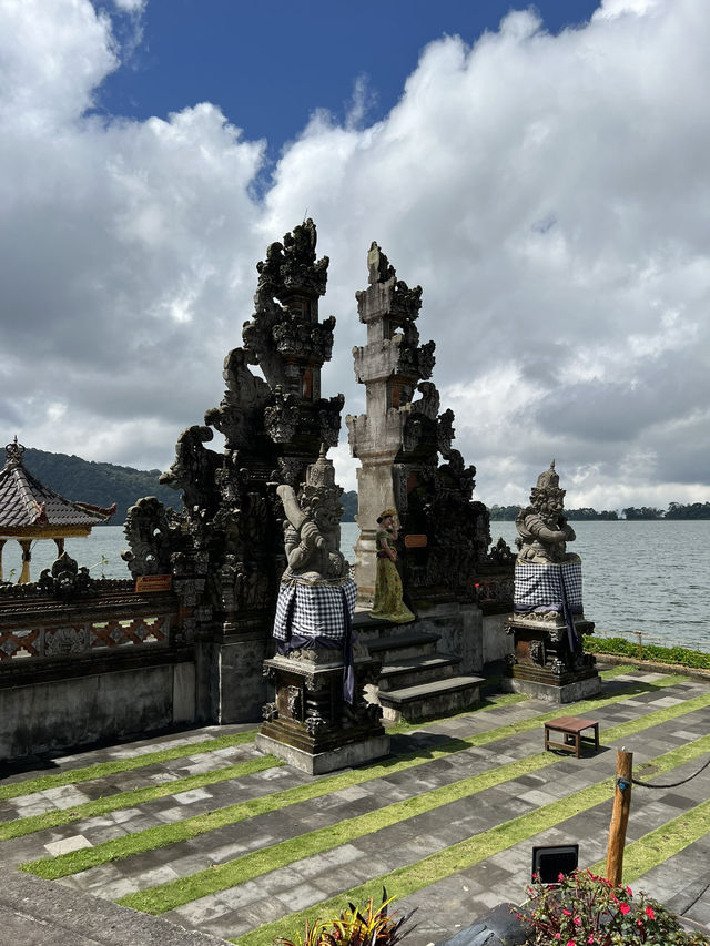 Ulun Danu Beratan Temple: Bali’s Floating Sanctuary