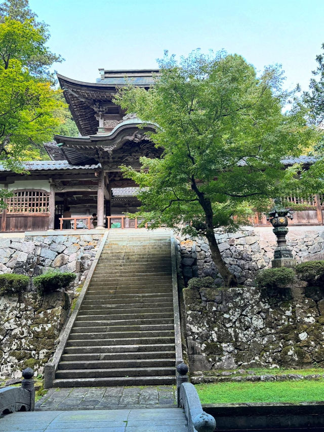 Japanese Soto sect surrounded by a majestic atmosphere