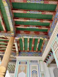 Spring Serenity at Hazrat Khizr Mosque