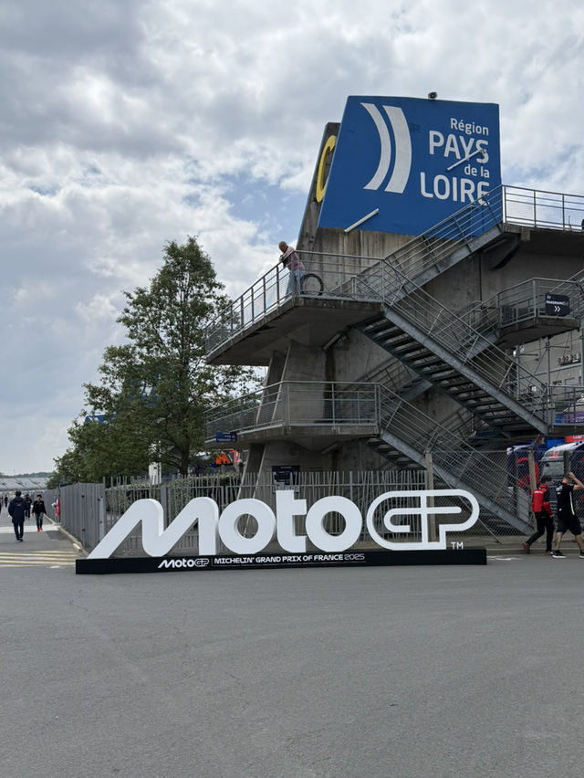 Inside the Heart of MotoGP – A Deep Dive into the Le Mans Paddock Experience