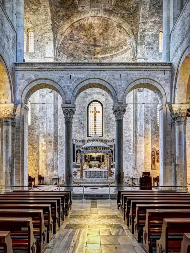 ⛪️ Basilica di San Nicola: A Sacred Bridge Between East and West ✨🇮🇹