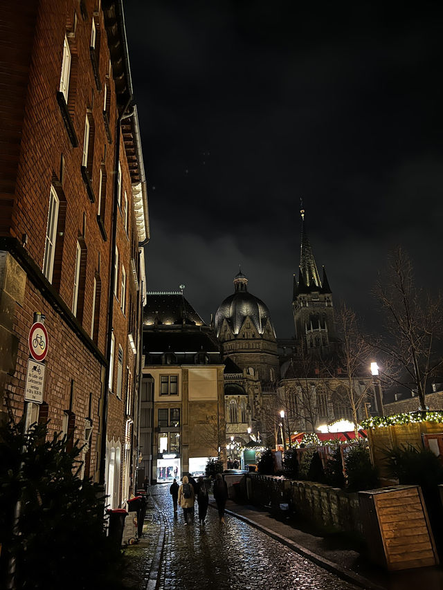 🎄🏰 Aachen, Germany — Where Imperial History Meets Christmas Magic ✨🌟