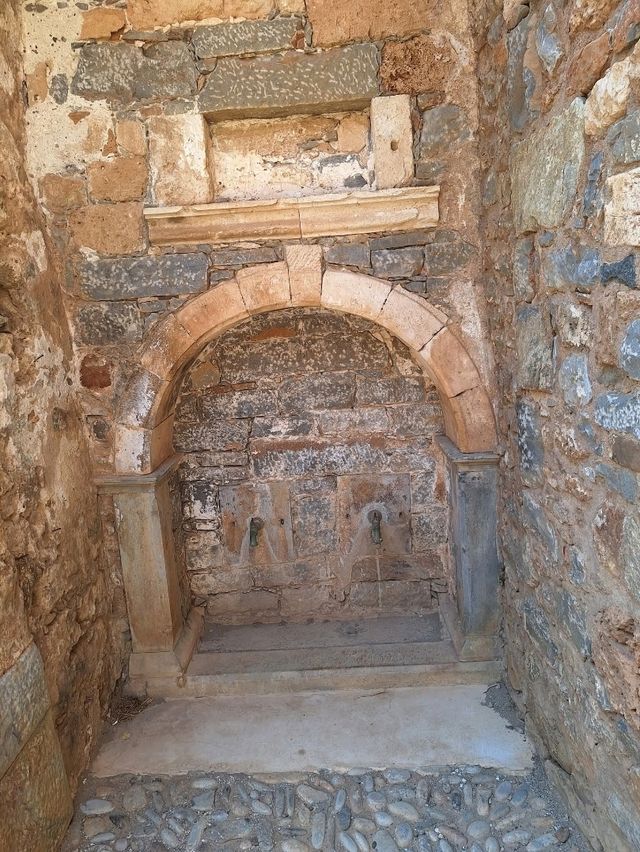 🌊Spinalonga Island Day Tour: Tips, Tricks & Attractions 🏰