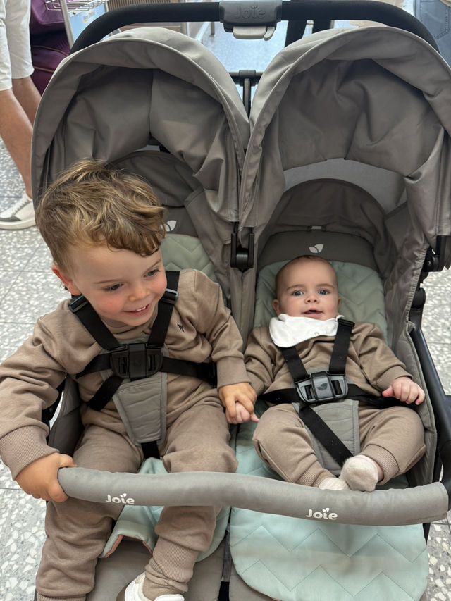 Flying with kids 