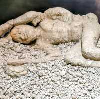 Mount Vesuvius Erupted in 79 AD, Burying Pompeii in Ash for 1,700 Years
