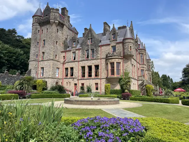 This free castle is a must-see.