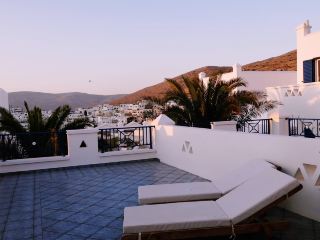 🏺 THE GREEK SOUL RECLAIMED: Discovering the Authentic Magic of Ios 🇬🇷✨ 