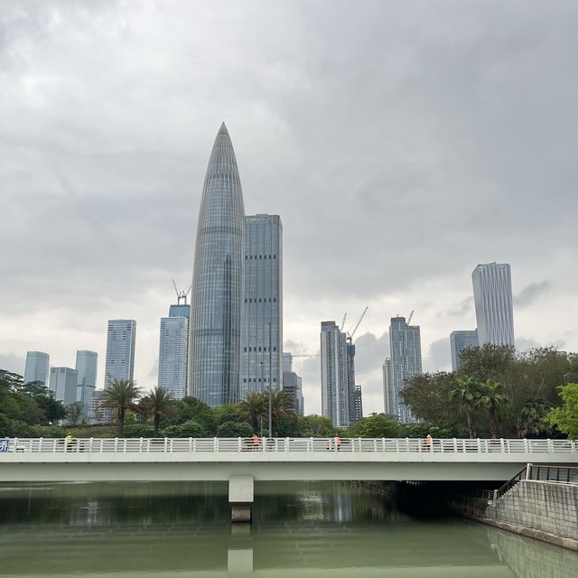 打卡深圳灣流花山公園