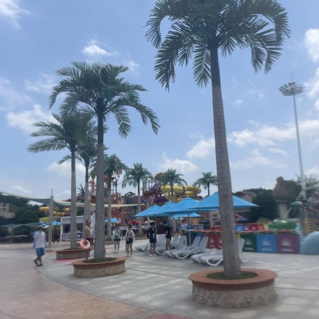 Biggest Water Park in Nanjing 