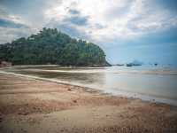 Peaceful Thai Beach!