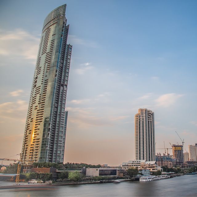 Iconic Bangkok River Views!