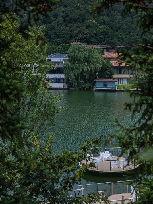 莫干山驚現小希臘？這家新開酒店也太好拍啦