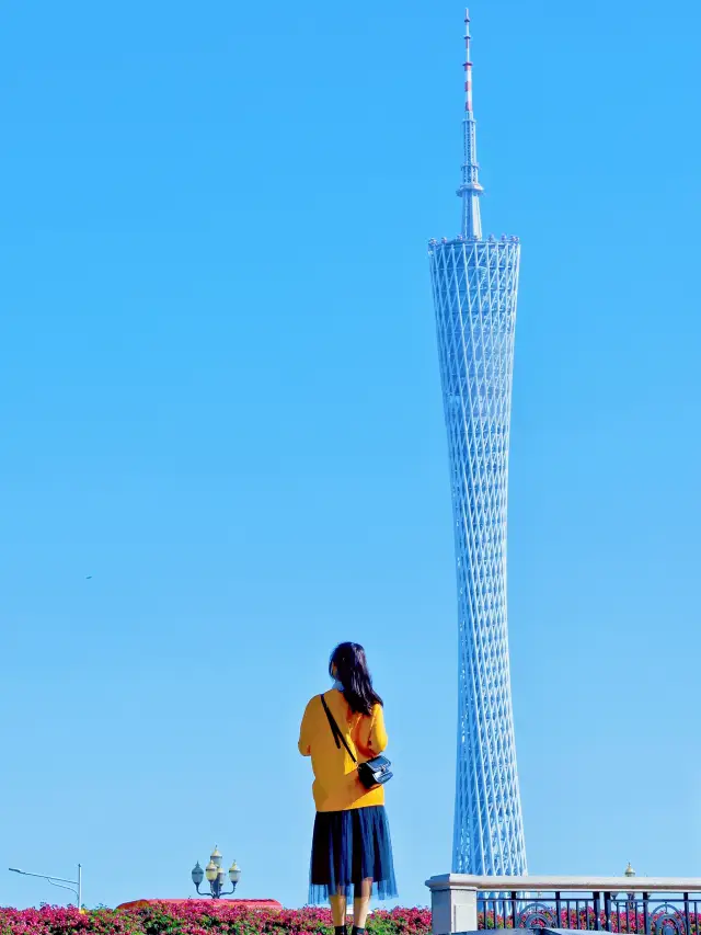 These camera positions captured a stunning joint photo with the Canton Tower