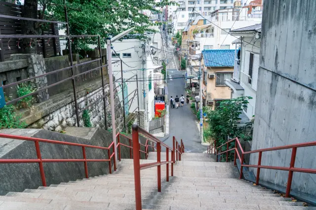 《君の名は》のチェックイン地、須賀神社