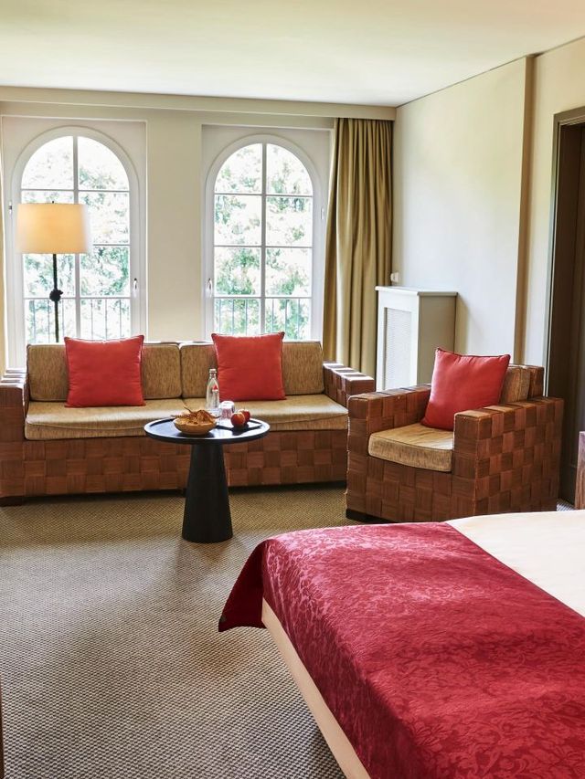 🌟 Zingst's Hidden Gem: Strandhotel Spotlight! 🏖️