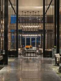 🌟 Hong Kong's Luxe Haven: St. Regis Hotel 🌃✨