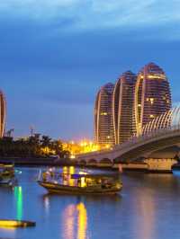 🌴 Sanya's Spectacular Sights: Nightlife & Nature 🎢🌅