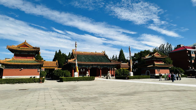 清幽西黃寺。