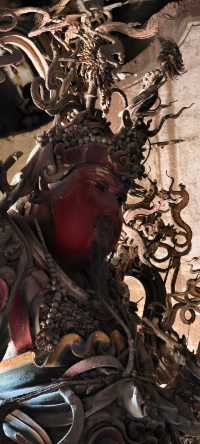 高平鐵佛寺。