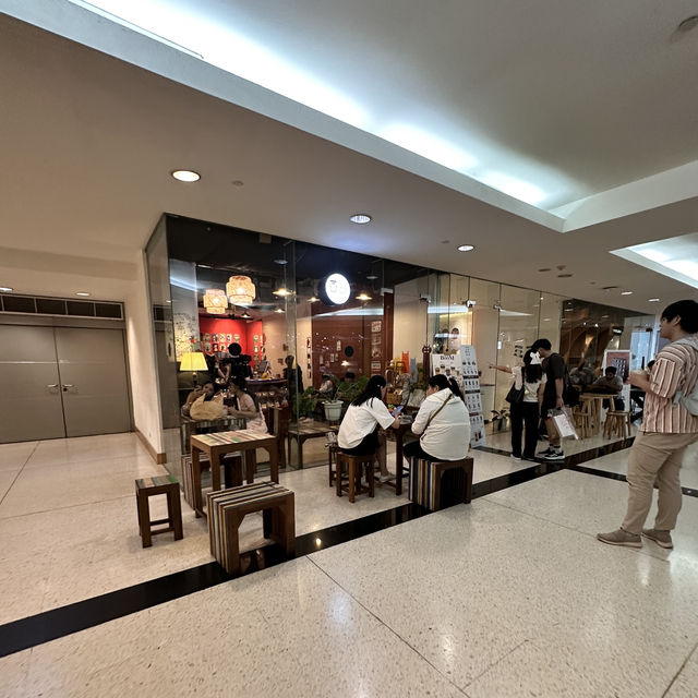 An Oasis Of Calm Among The Hustle & Bustle of Siam 