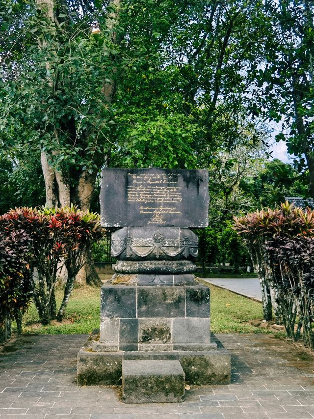 Candi Arjuna，公元七世紀的人文歷史遺跡