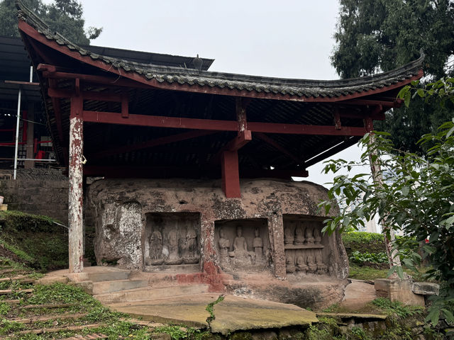 四川.安岳.菩薩灣摩崖造像