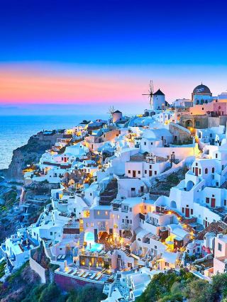Türkiye and other countries tour guide for the elderly