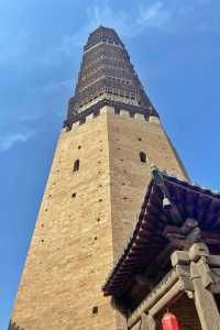 原來山西除了飛虹塔之外，還有一座琉璃塔也很養眼
