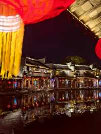 最佳旅行時間
✅ 春秋季（3-5月、9-11月）氣候宜人，適合漫步古街，賞花賞景。