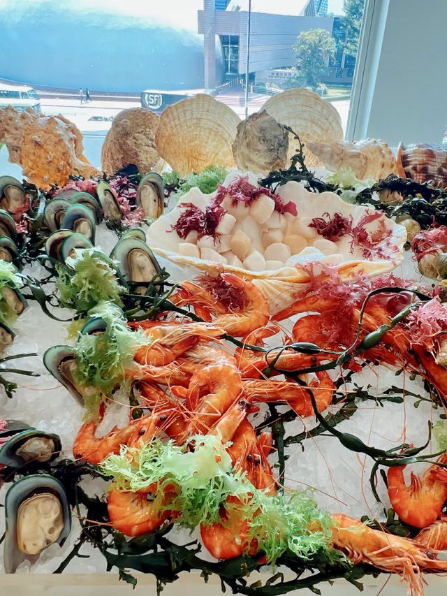 時光靜止的經典優雅：香港半島酒店