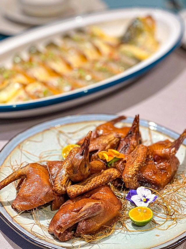 發現一間超正嘅大理菜館！