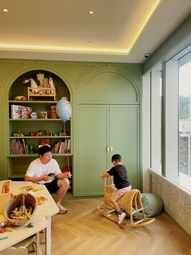 父亲节旅行选对酒店太重要！港島香格里拉真的是親子酒店天花板，對帶娃家庭的照顧細到入心～ 