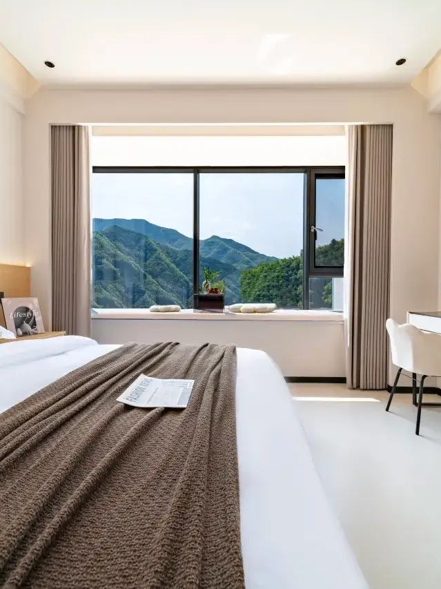 月亮灣畔！滑梯民宿山水間樂享親子時光