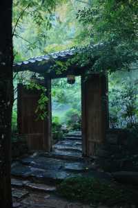 青城山深山秘境避世度假泡湯staycation~~