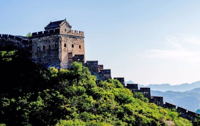 【秋遊金山嶺】錯峰登長城!看巨龍在萬山紅遍中甦醒,絕美到失語 【秋遊金山嶺】錯峰登長城!看巨龍在萬山紅遍中甦醒,絕美到失語