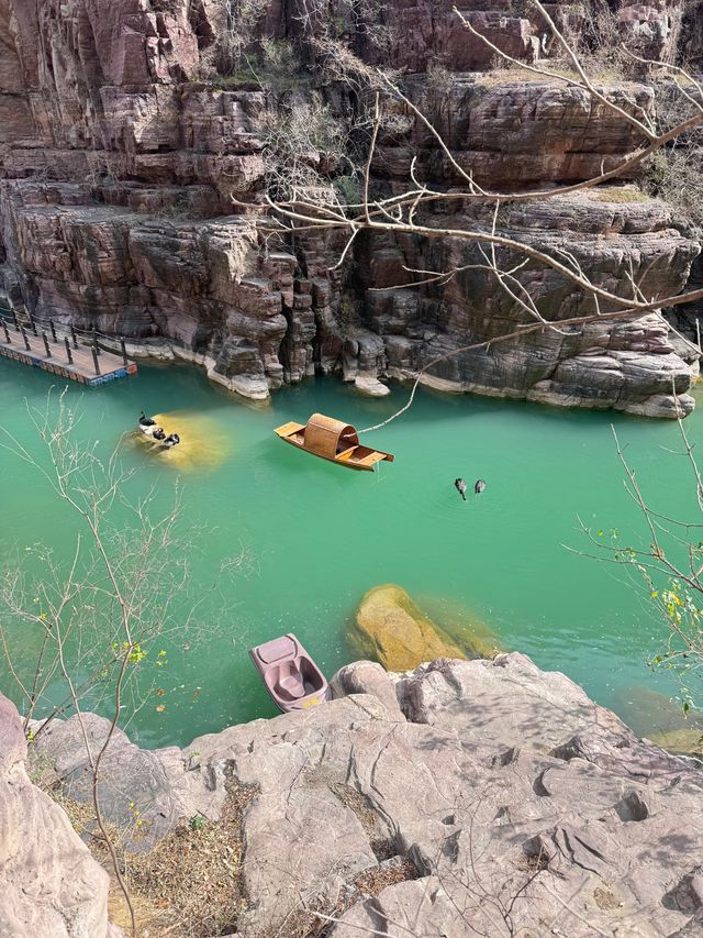 紅石峽｜闖入14億年前的赤色畫卷 美到窒息！