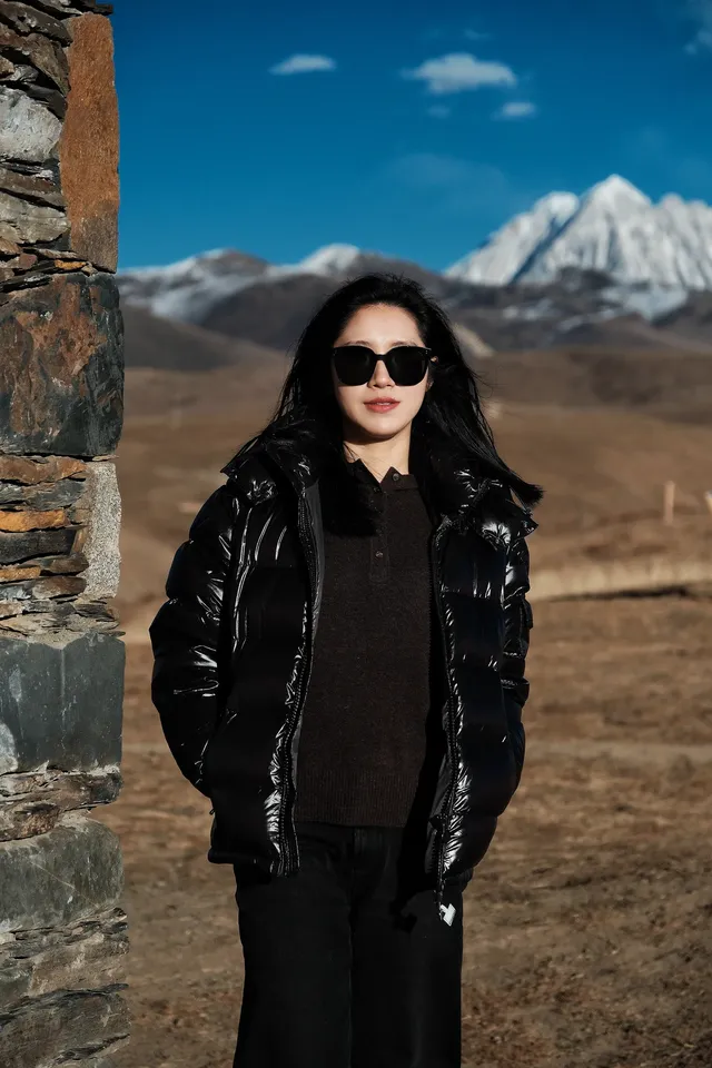 塔公草原 雅拉雪山下的咖啡屋