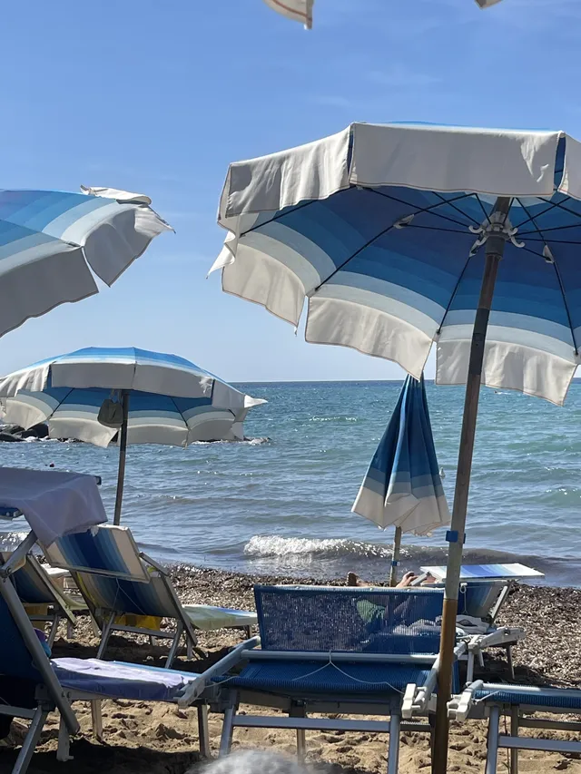 意大利推薦一個超小眾海島度假勝地!! 意大利推薦一個超小眾海島度假勝地!!