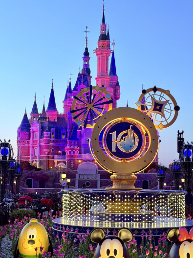 キラキラ輝くディズニー10周年記念イベント完全攻略！ | Trip.com 上海