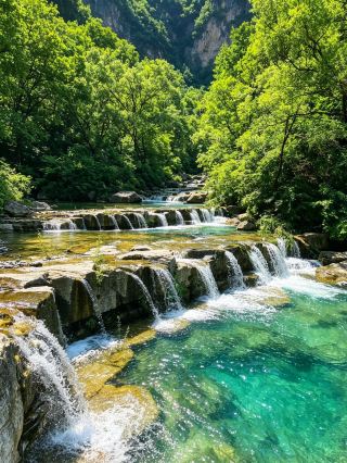 The ultimate creek tracing near Zhengzhou! Cliff-hanging road + waterfall loop for a super soothing experience  Escape the summer heat and crowded attractions with this hidden gem
