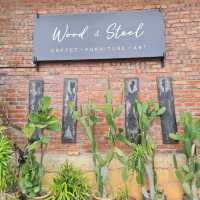 Warunk Koffie by Wood & Steel