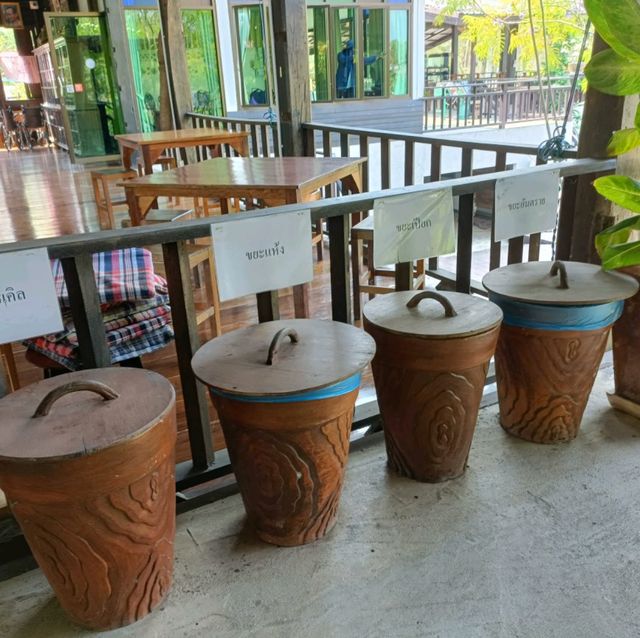 ครัวสุโข ครัวเกษตรอินทรีย์ สนามบินสุโขทัย 