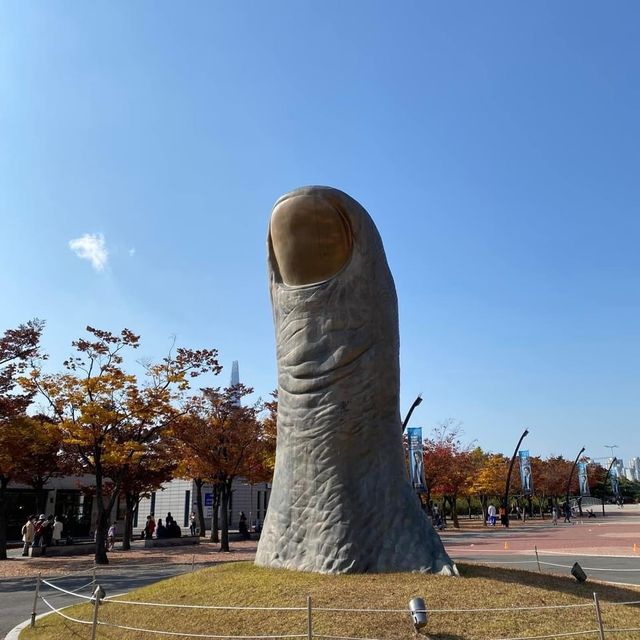 🌿 Lonely Tree - Olympic Park Korea🌲